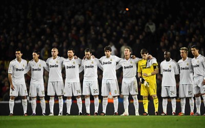 安博体育动态-B席曼城三冠王给国家队带来信心